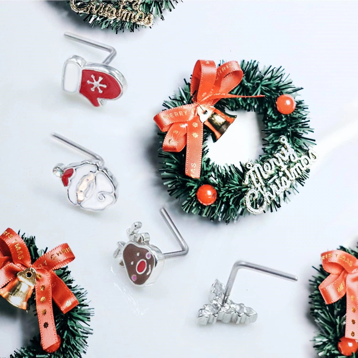 20g-christmas-nose-rings-pack-christmas-elements-l-shaped-nose-piercing-jewelry-316l-stainless-steel-snowmen-nose-ring-stud-nostril-piercing-jewelry-for-women-detail