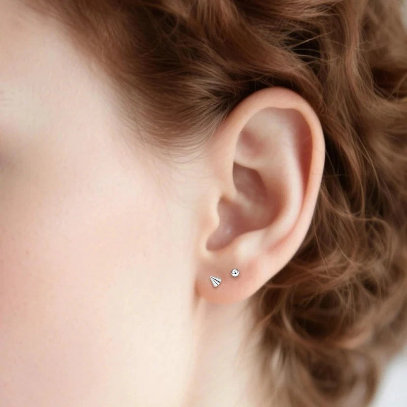 Titanium Flat Back Lip Rings Internally Threaded Earrings Studs Nose Rings 20G 18G 16G