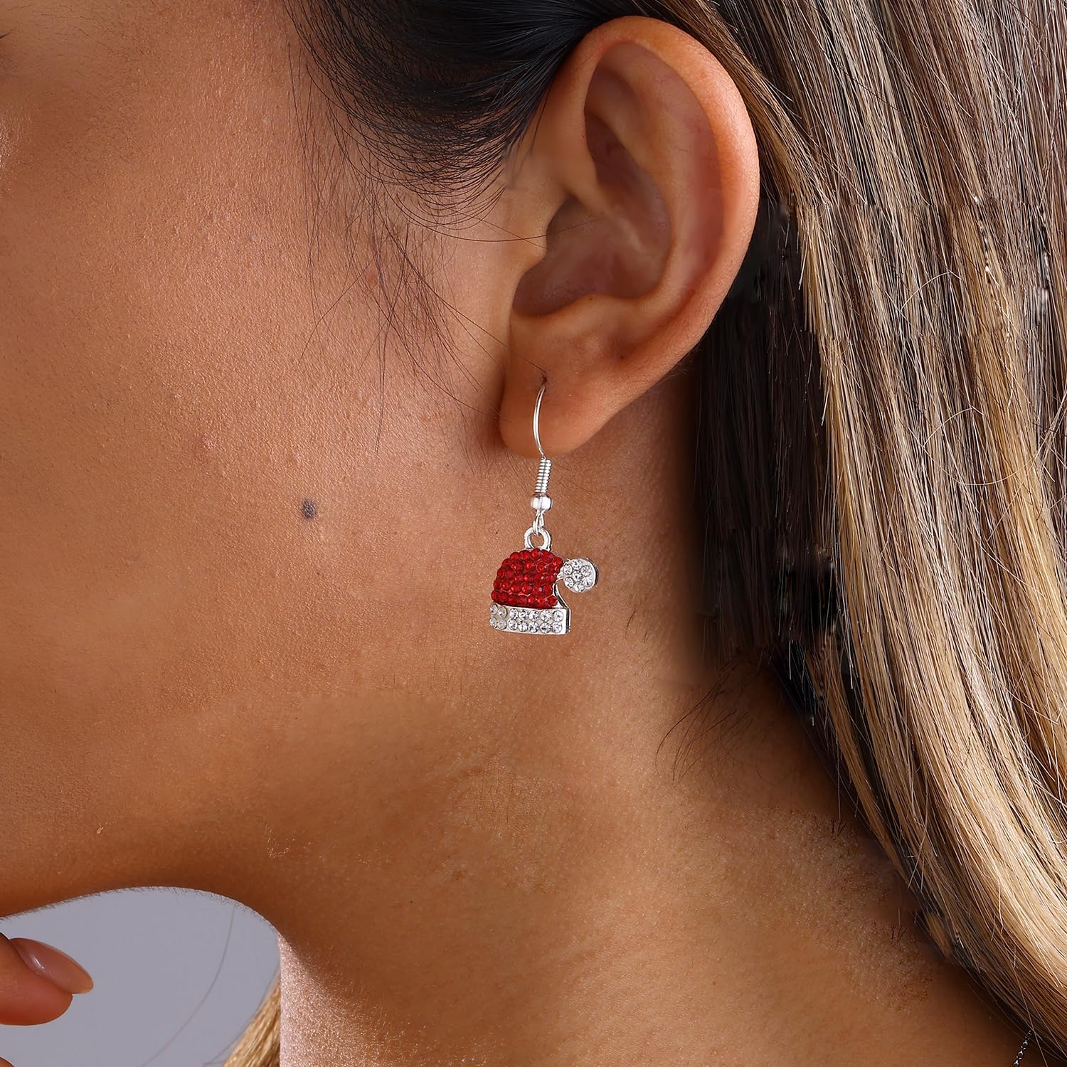 Christmas Gift Rhinestone Elk Stud Earrings for Women Red Crystal Santa Hat Dangle Earrings Necklace Set - 我的商店我的商店我的商店