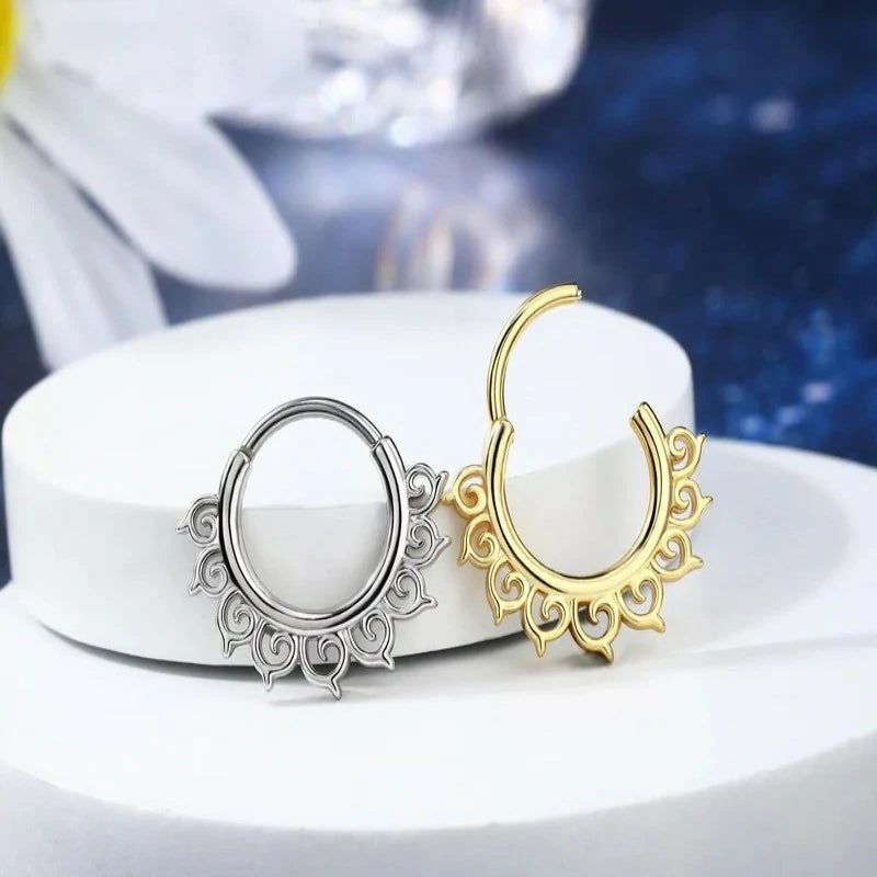 16G 8mm Clicker with Hammered Five-Point 316L Stainless Steel Nose and Daith